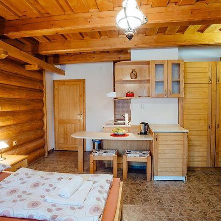 Janosikova Valaska Hills Apartments Terchová エクステリア 写真