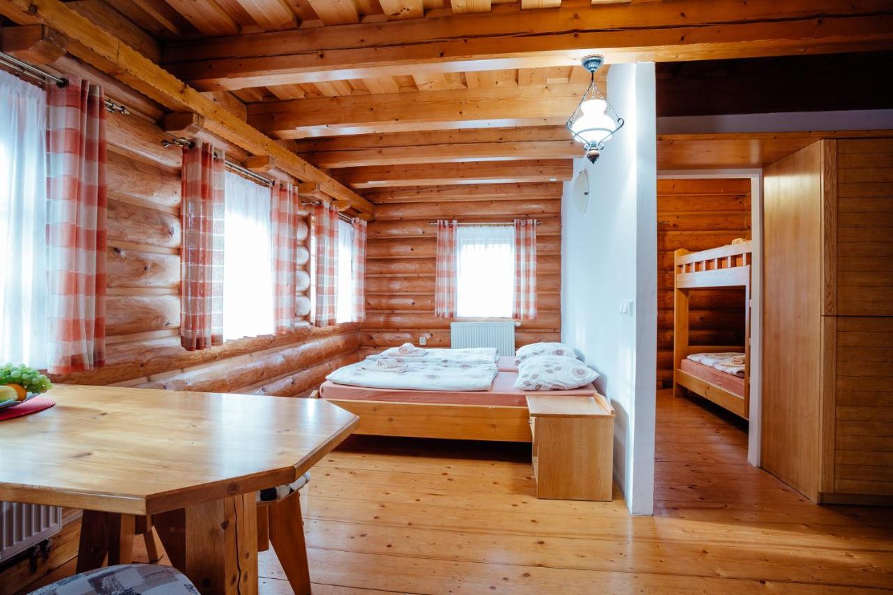 Janosikova Valaska Hills Apartments Terchová エクステリア 写真